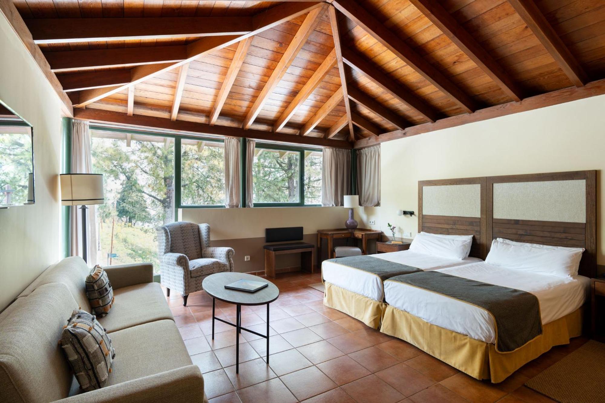 Parador De Cruz De Tejeda Ngoại thất bức ảnh