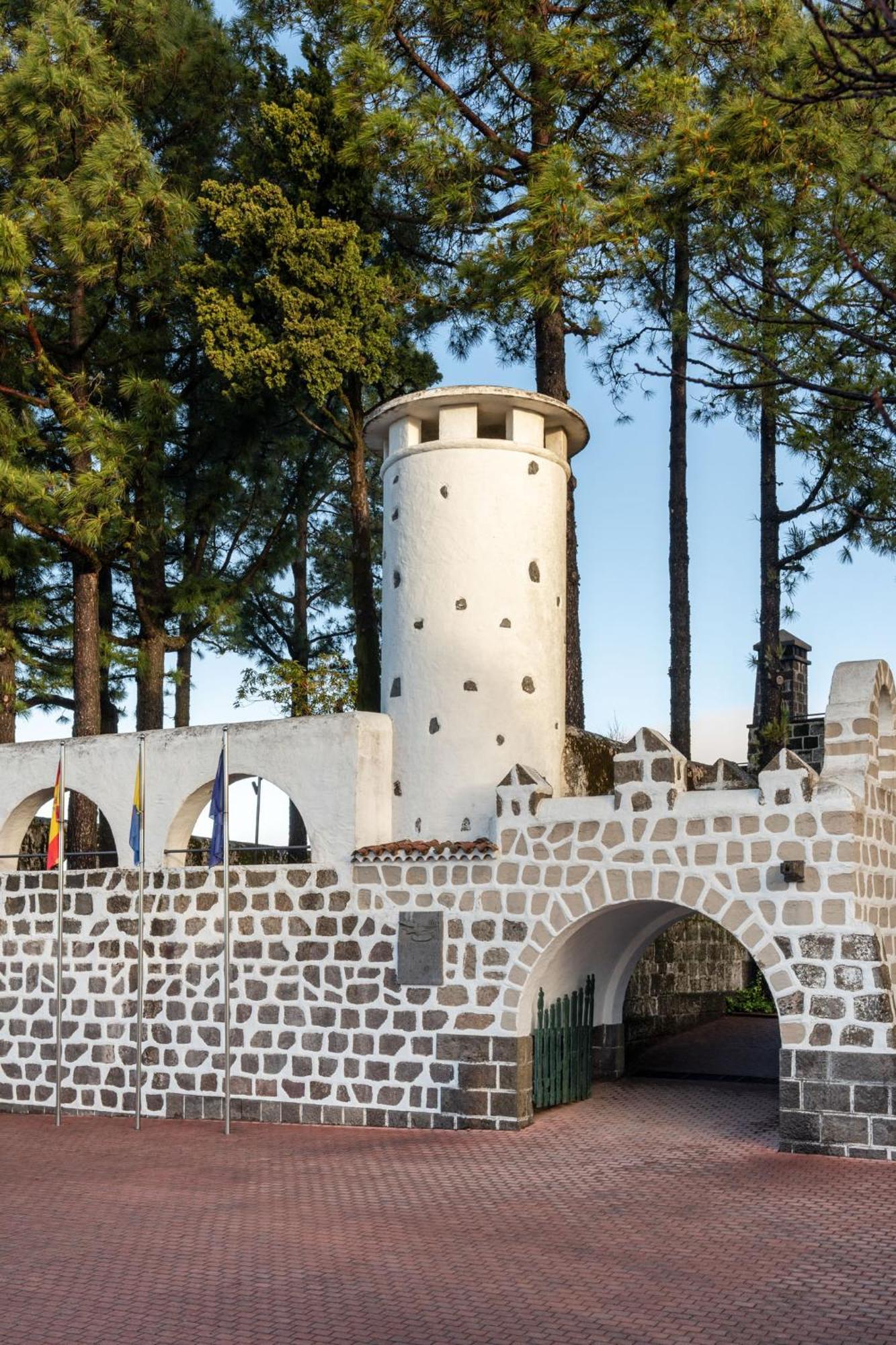 Parador De Cruz De Tejeda Ngoại thất bức ảnh